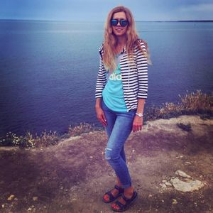 Meet your Posher, Anna